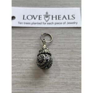 Love Heals Pepper Crackle Agate Basket Cap Drop Charm LH45